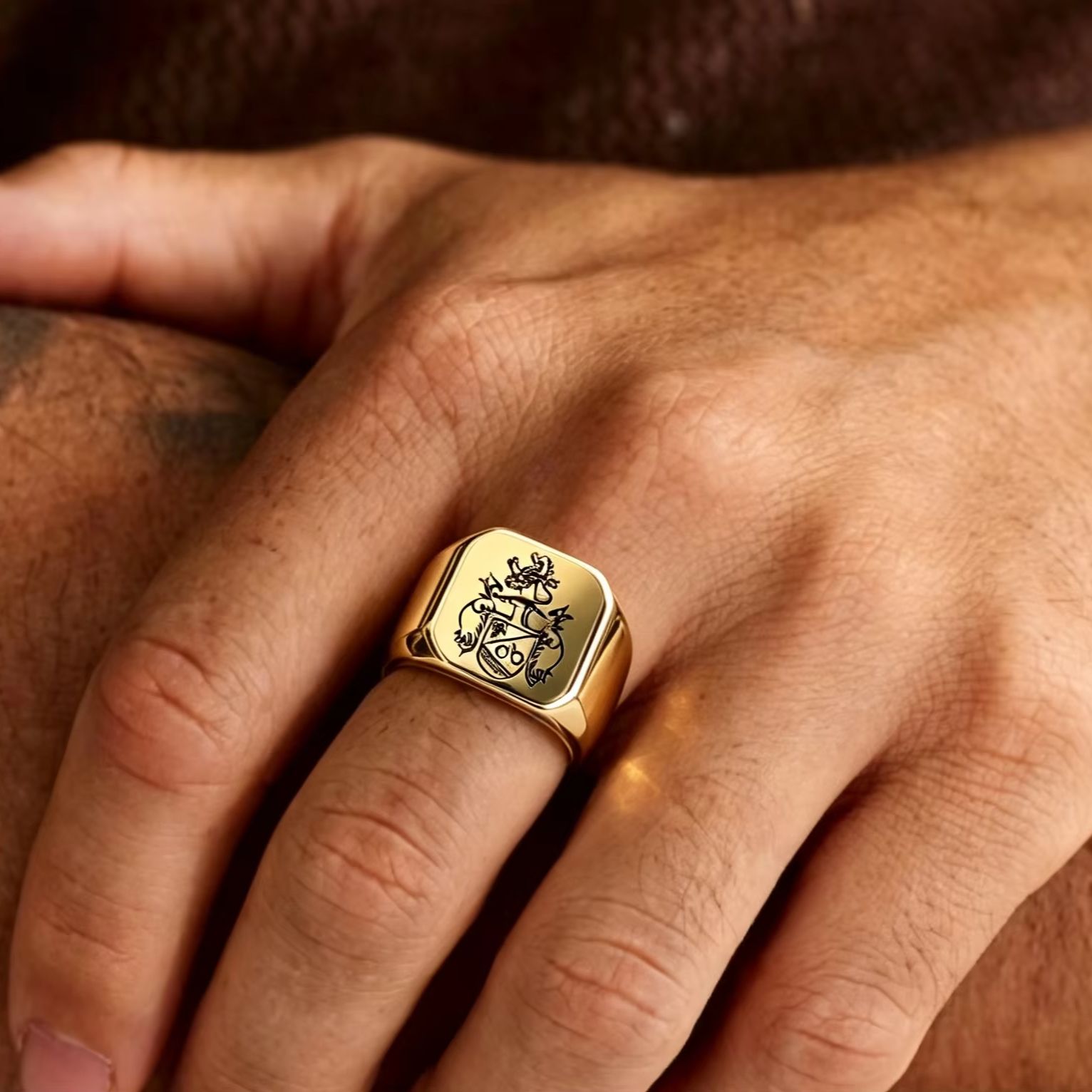 Personalisierter Familienwappe – Mens Signet Ring Bewertung und Preis